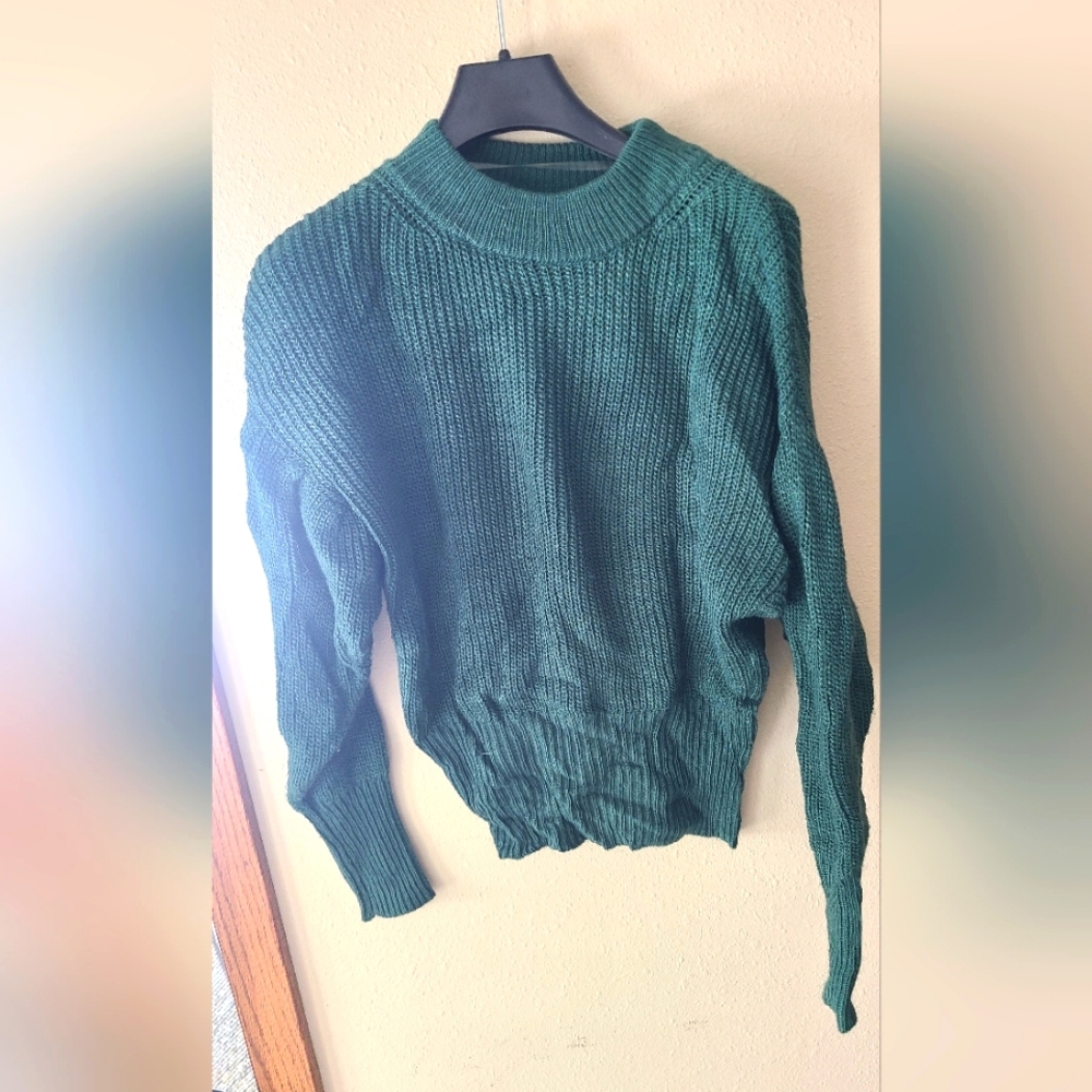 Wild Fable Green sweater XS